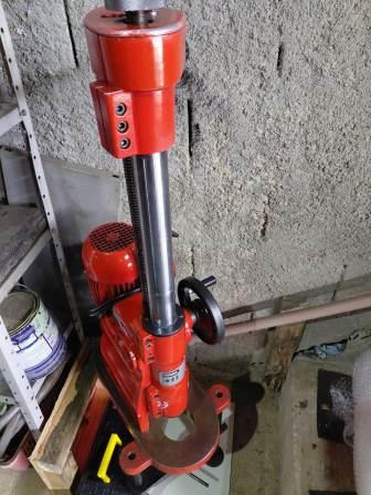 #587 Retífica de cilindro sorveteira 47mm com mesa (usada) - Image 2